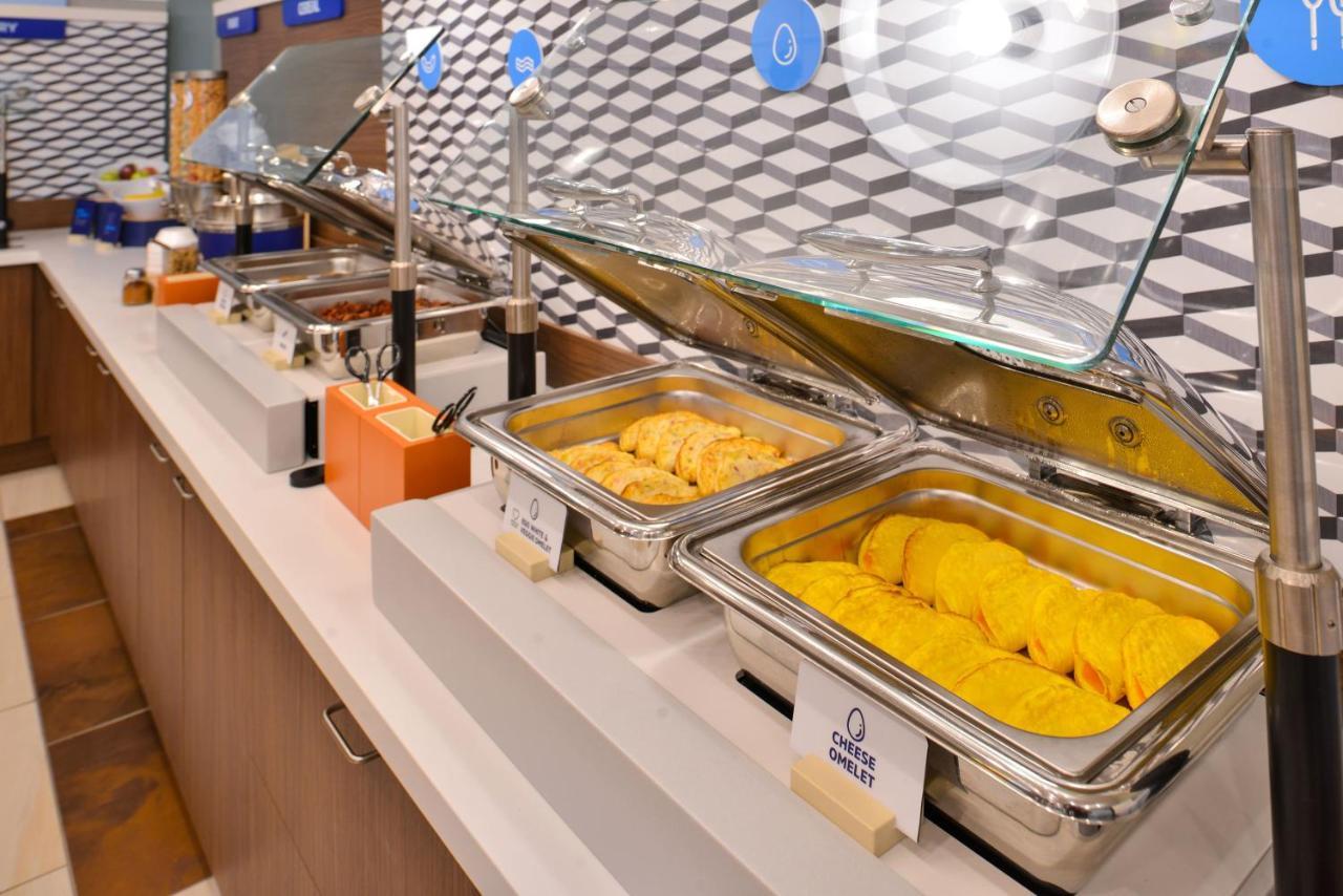 Holiday Inn Express Hotel & Suites North Seattle - Shoreline, An Ihg Hotel Экстерьер фото
