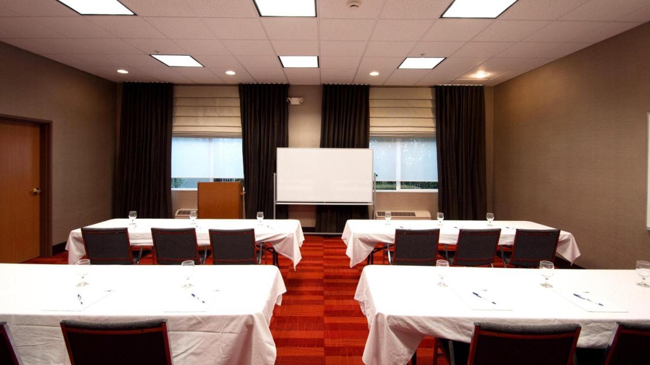 Holiday Inn Express Hotel & Suites North Seattle - Shoreline, An Ihg Hotel Экстерьер фото