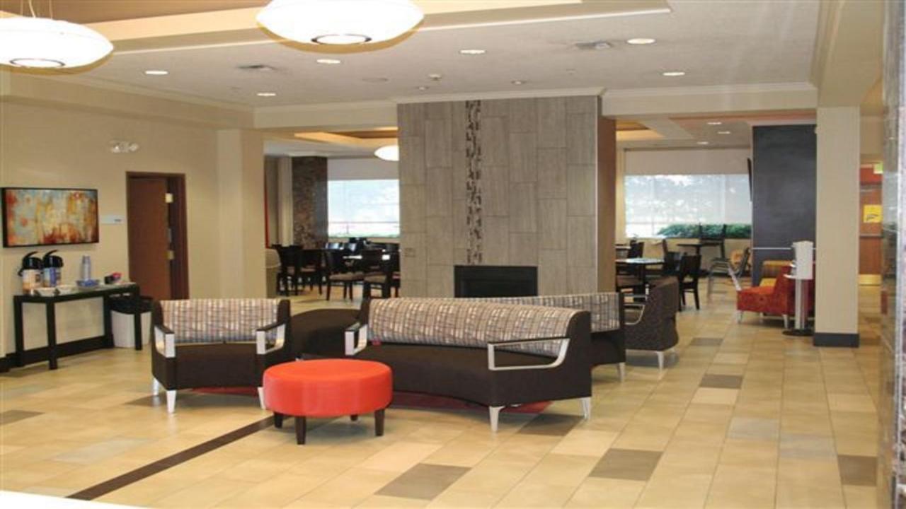 Holiday Inn Express Hotel & Suites North Seattle - Shoreline, An Ihg Hotel Экстерьер фото