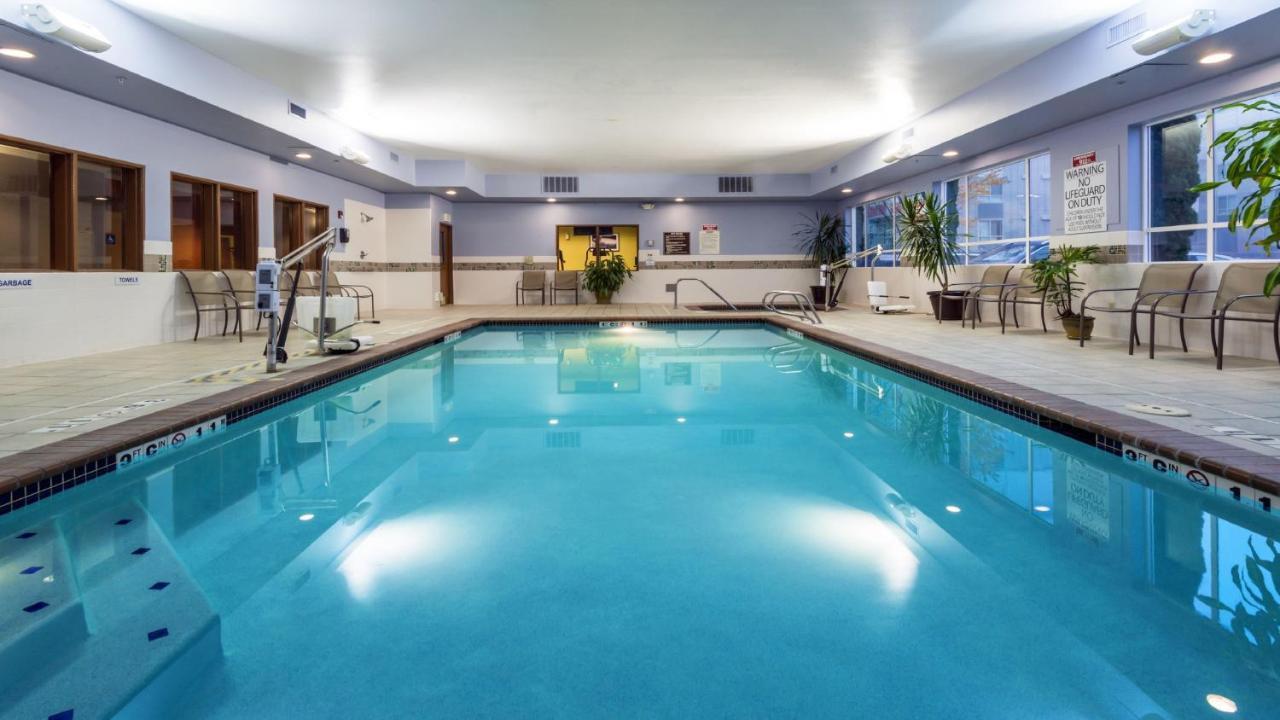 Holiday Inn Express Hotel & Suites North Seattle - Shoreline, An Ihg Hotel Экстерьер фото