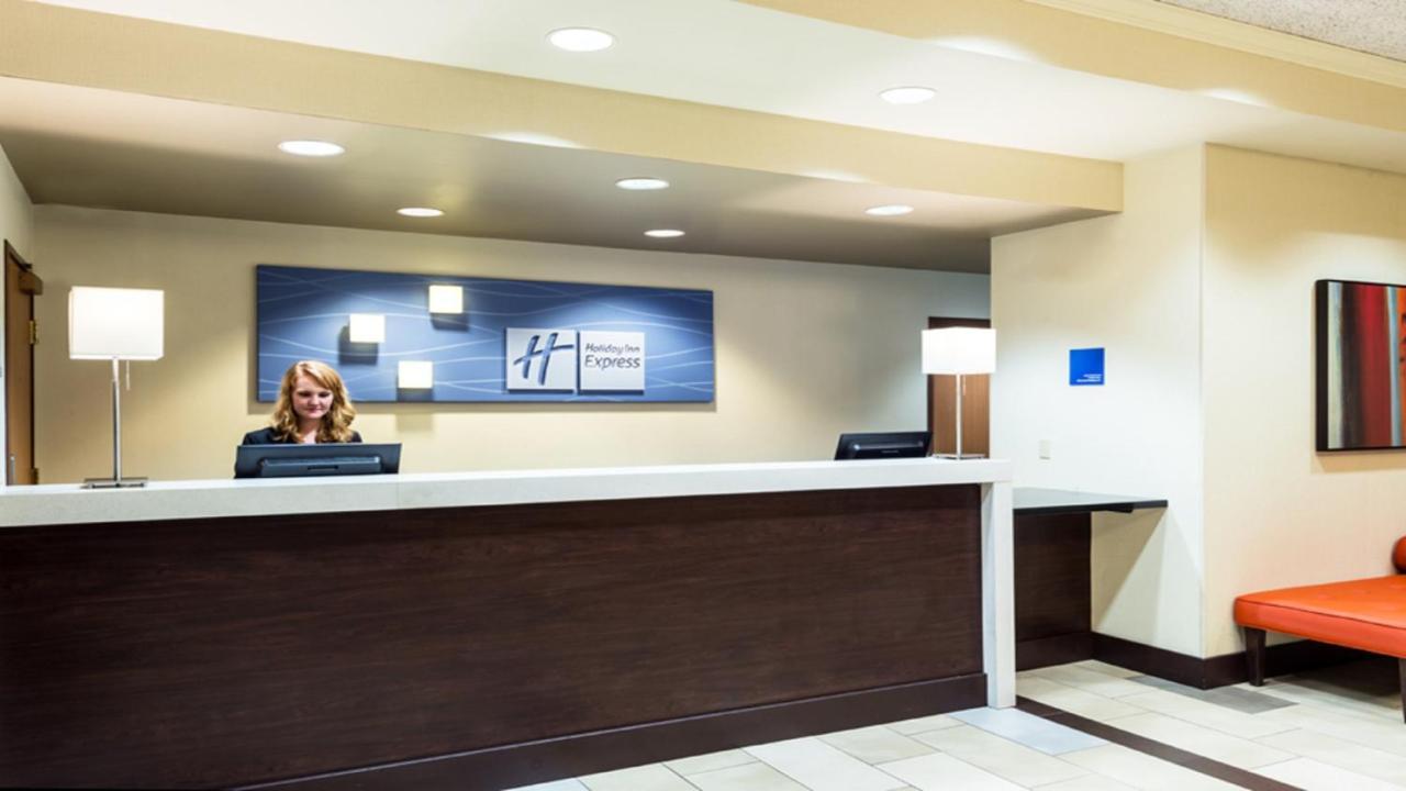 Holiday Inn Express Hotel & Suites North Seattle - Shoreline, An Ihg Hotel Экстерьер фото